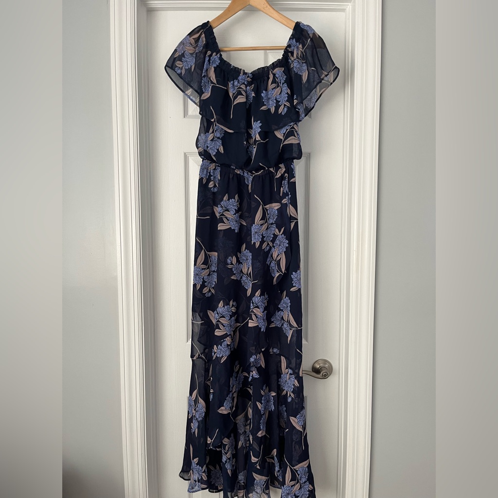 Express Women’s Floral Off-The-Shoulder Maxi Dress, Size S